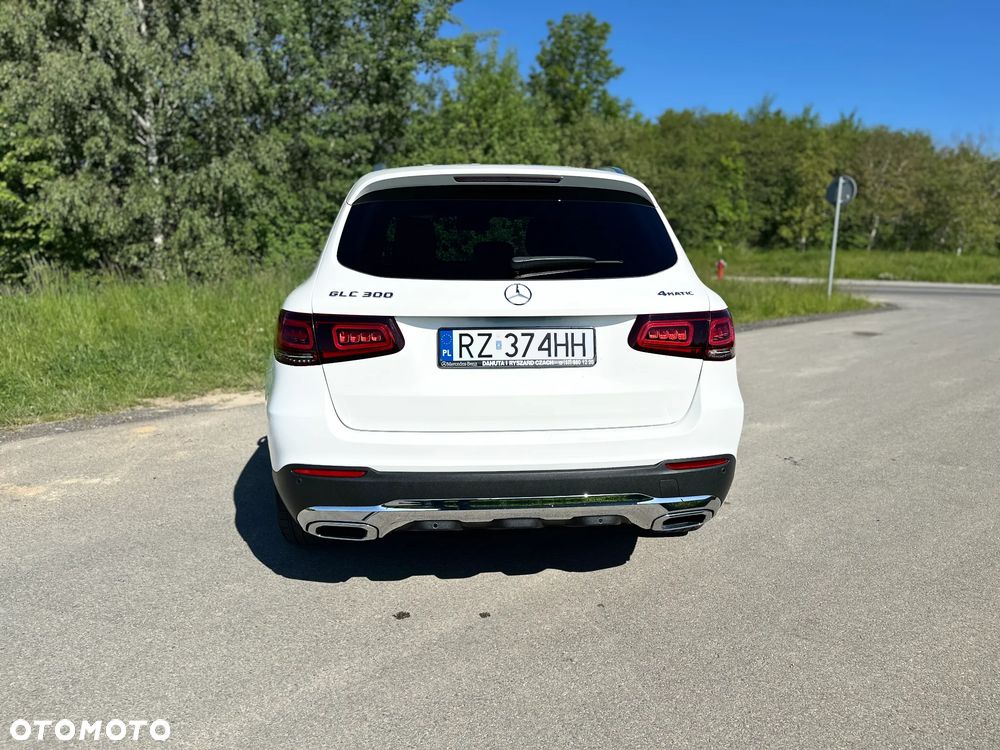 Mercedes-Benz GLC - 5