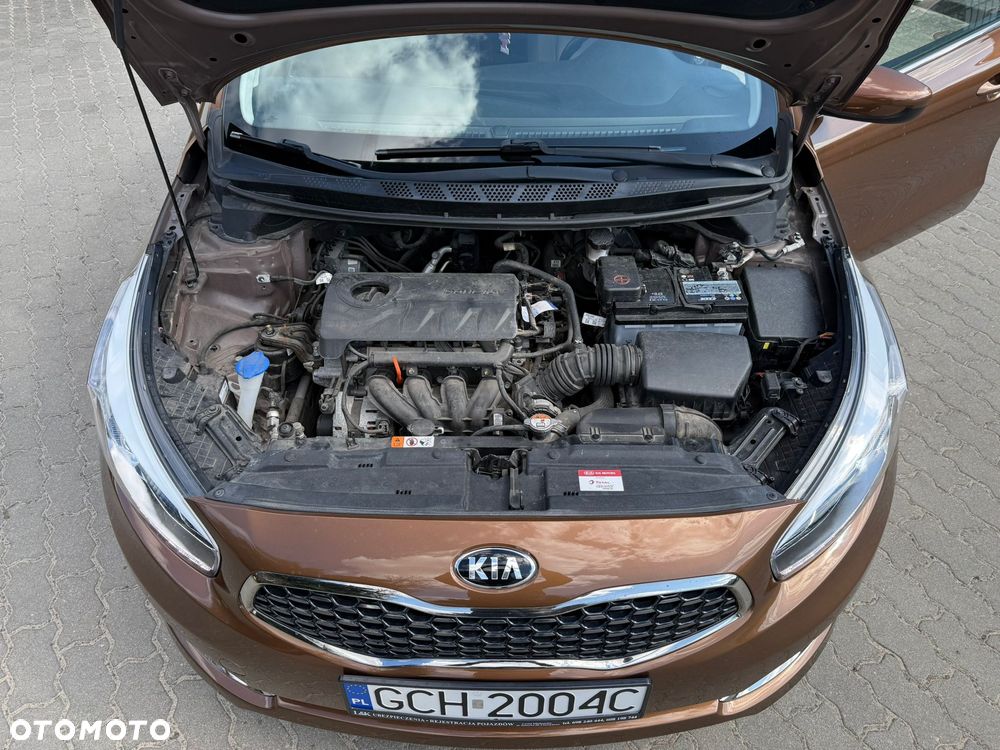 Kia Ceed 1.4 L - 10