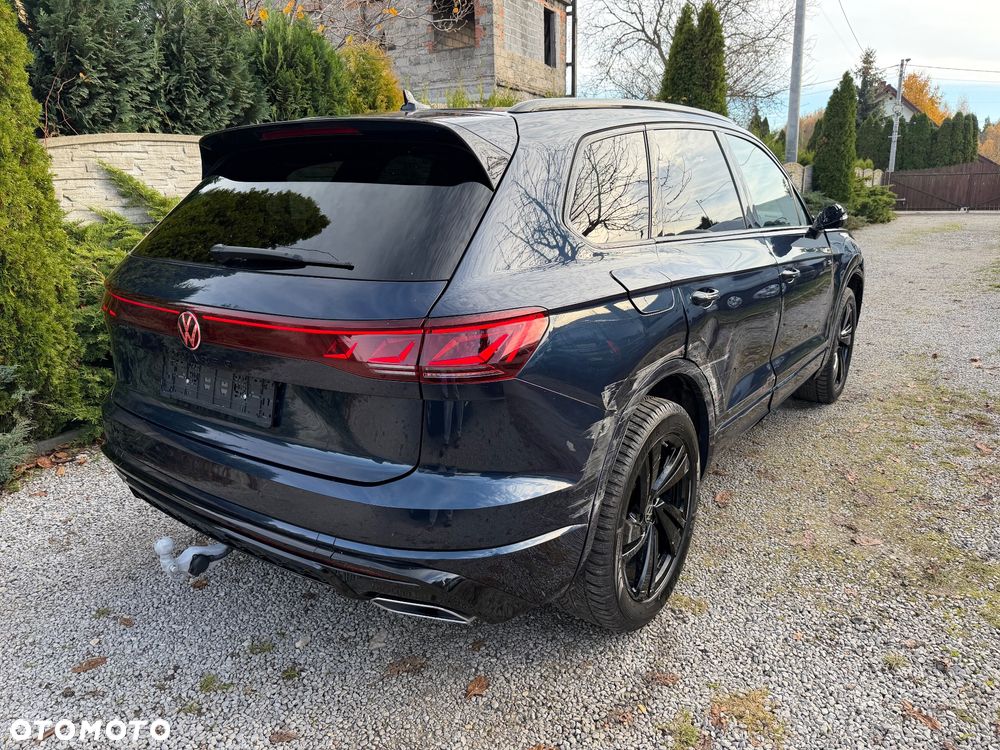 Volkswagen Touareg 3.0 V6 TDI SCR 4Motion Automatik R-Line - 11