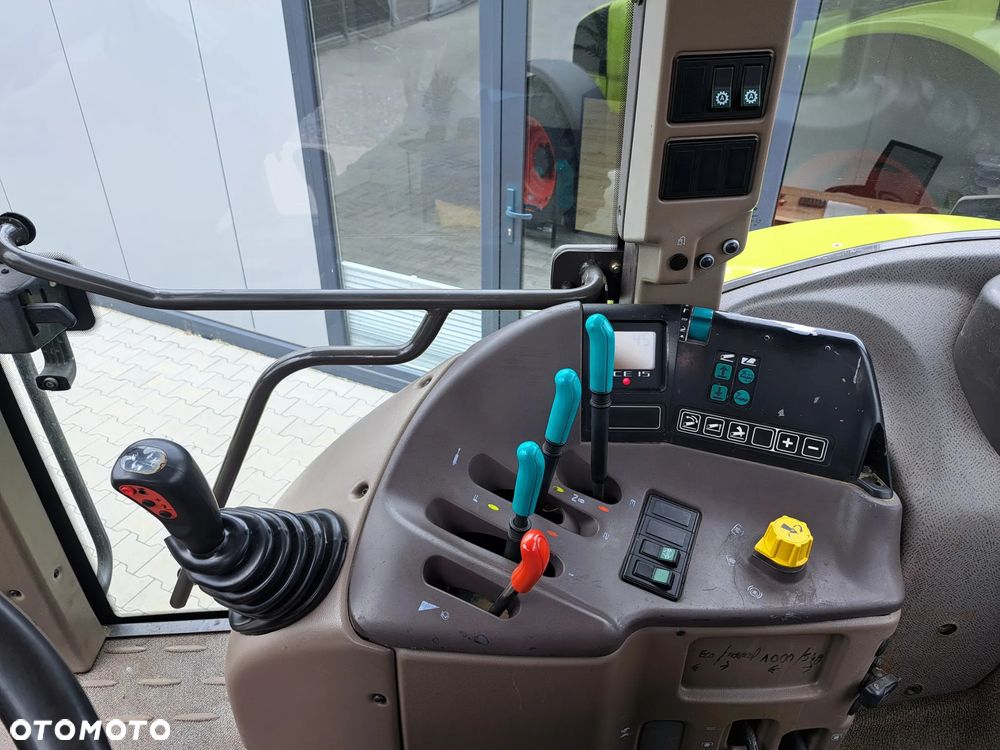 Claas ARES 656 RZ - 11