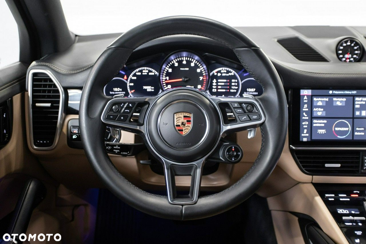 Porsche Cayenne Standard - 23