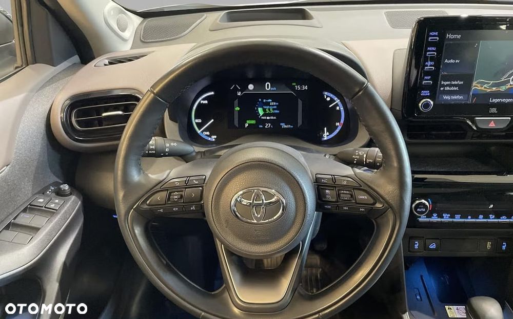 Toyota Yaris Cross - 16