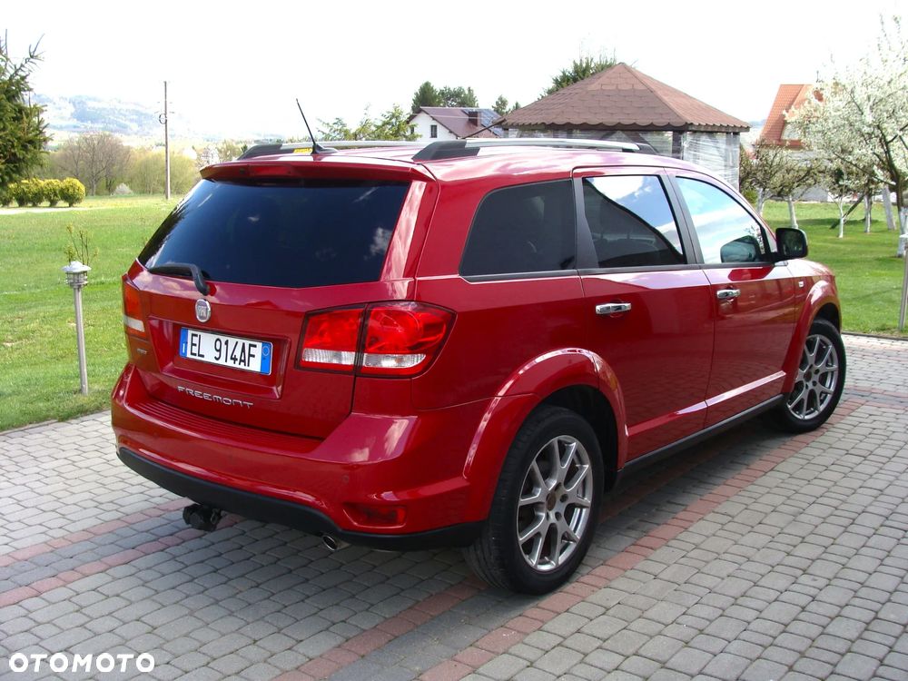 Fiat Freemont 2.0 Multijet 16V DPF Automatik Allrad Lounge - 6