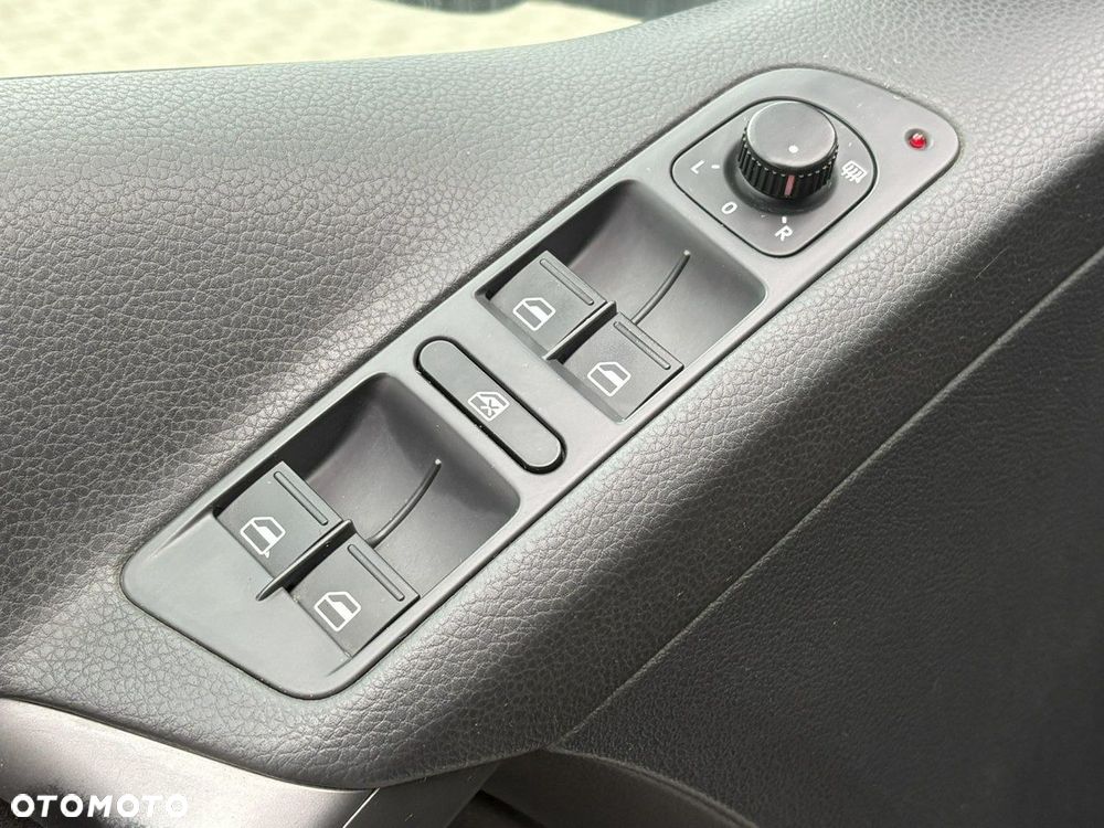 Volkswagen Tiguan 2.0 TDI DPF 4Motion Life - 24