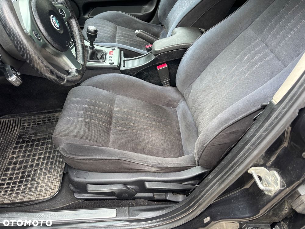 Alfa Romeo 159 - 6