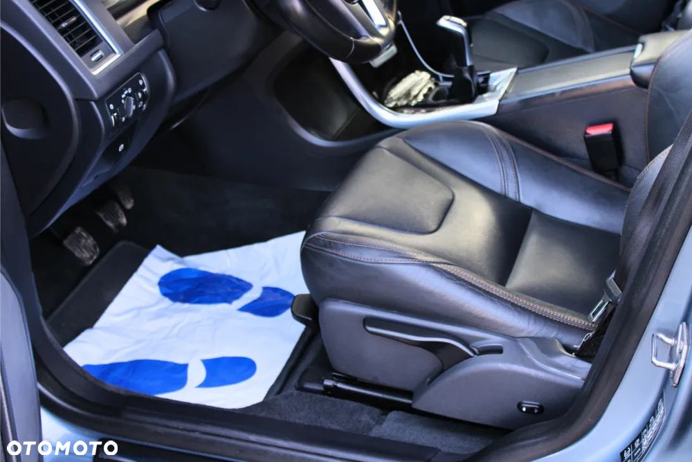 Volvo XC 60 D3 Summum - 14