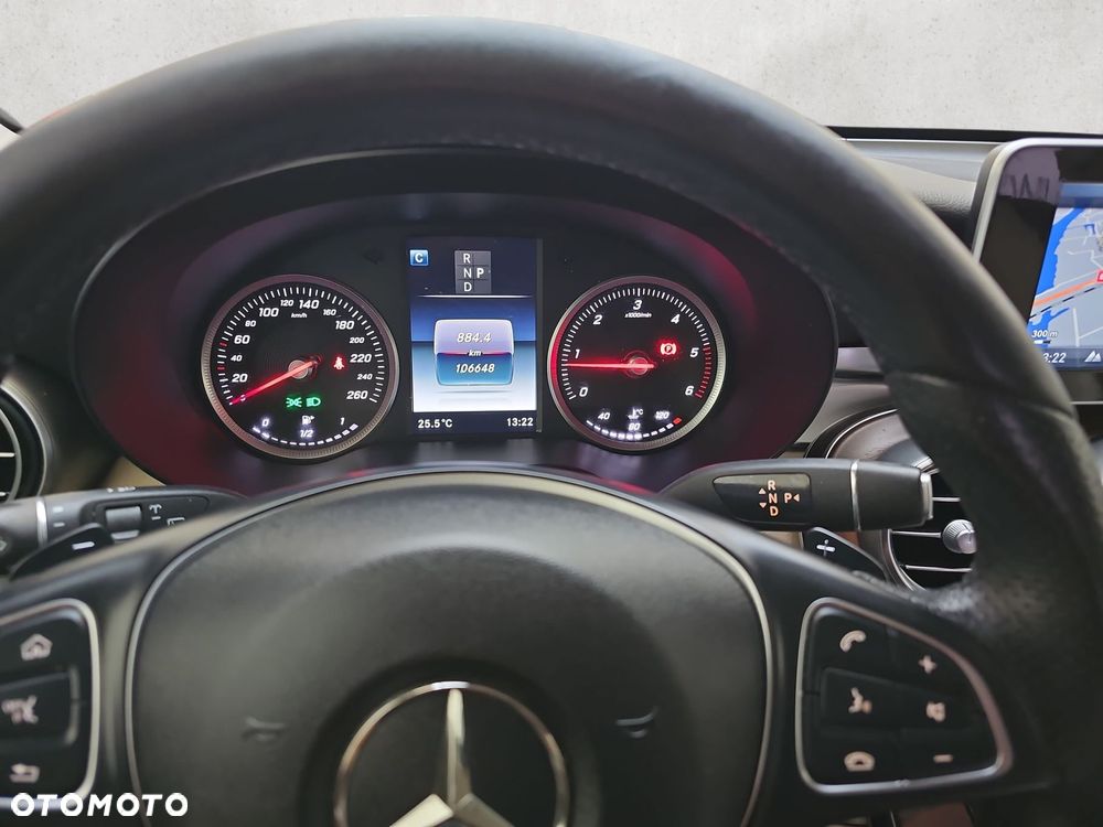 Mercedes-Benz GLC 220 d 4-Matic - 16