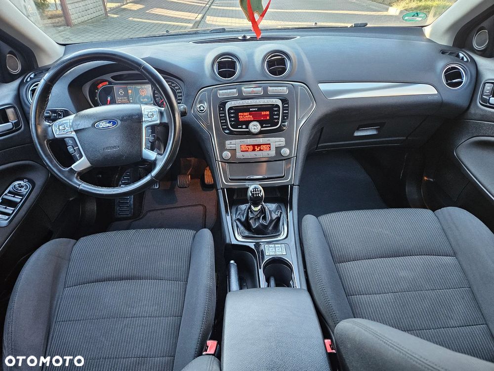 Ford Mondeo 2.0 TDCi Titanium S - 10