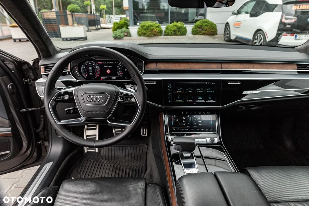 Audi A8 L 55 TFSI mHEV Quattro Tiptr - 11