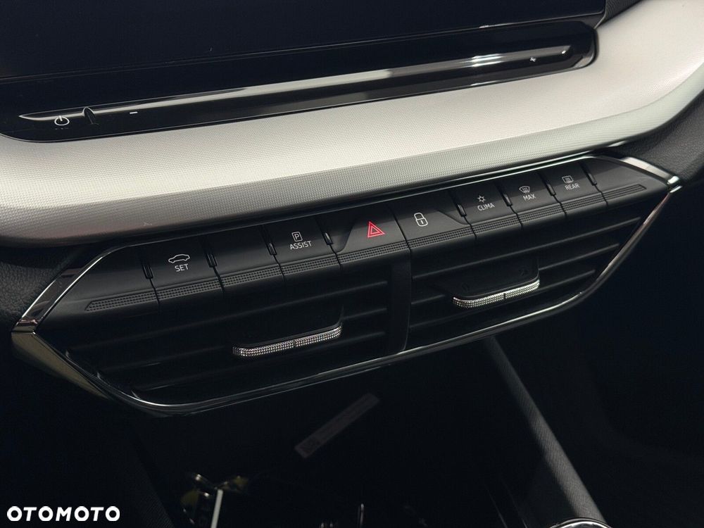 Skoda Octavia 1.5 TSI ACT Style - 25