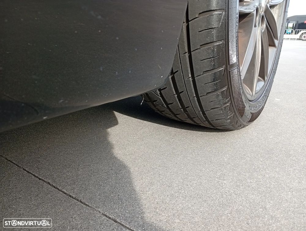 BMW 118 d Pack M - 9