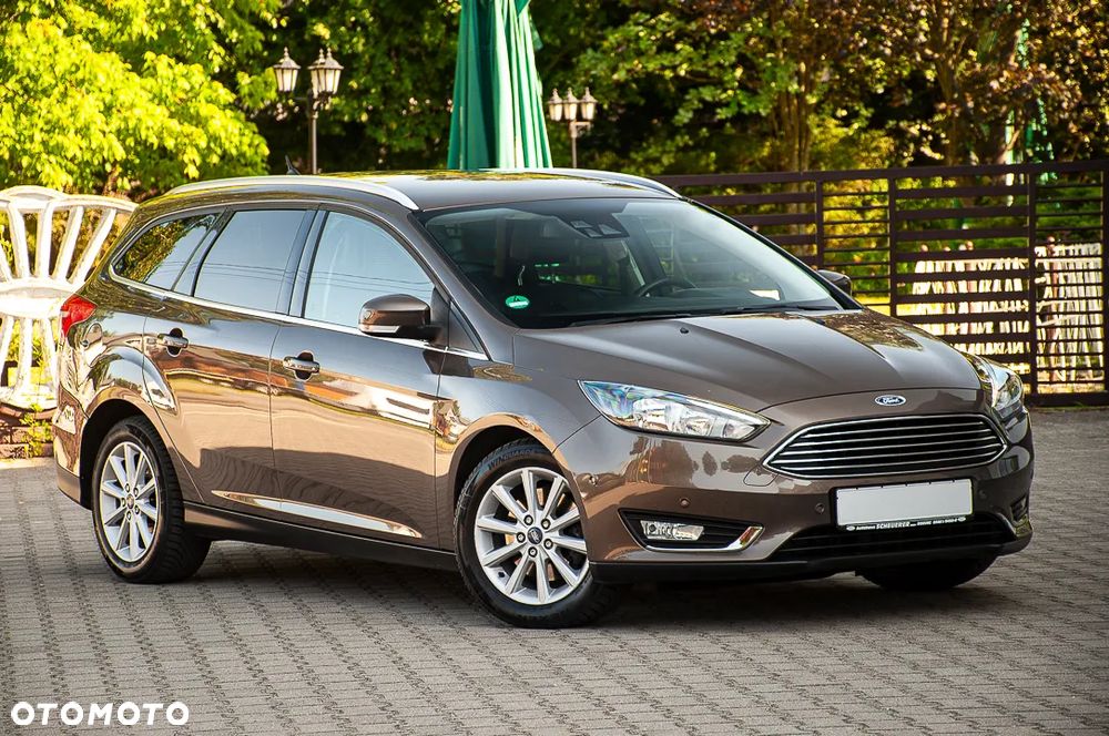 Ford Focus - 31