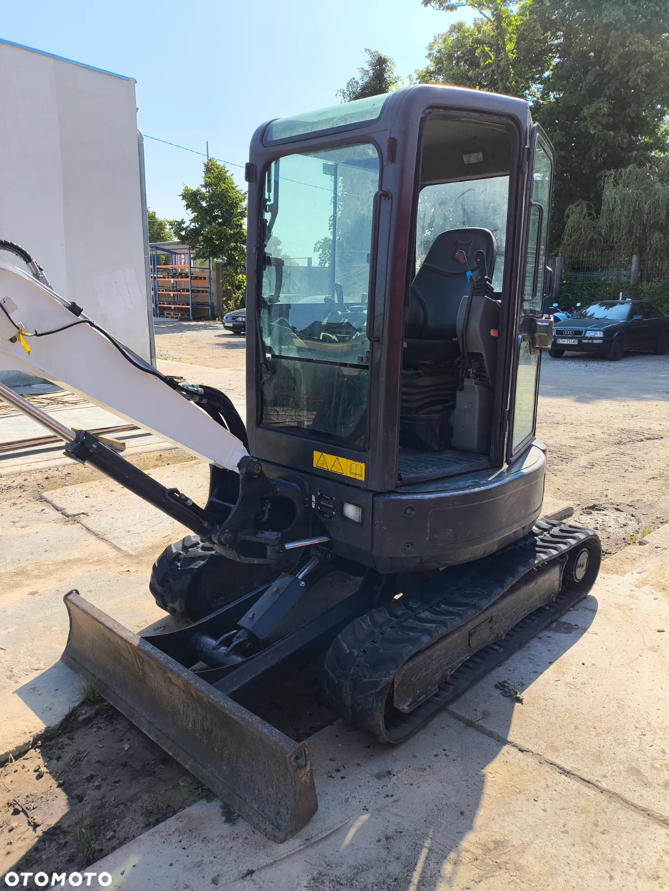 Bobcat E26 - 8