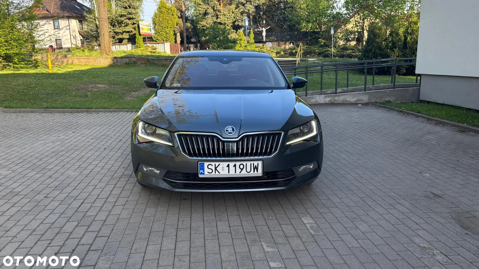 Skoda Superb 2.0 TDI 4x4 L&K DSG - 5