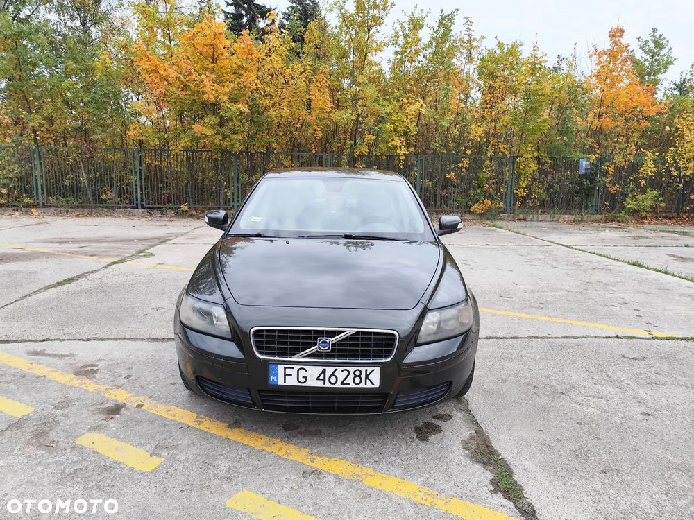 Volvo S40