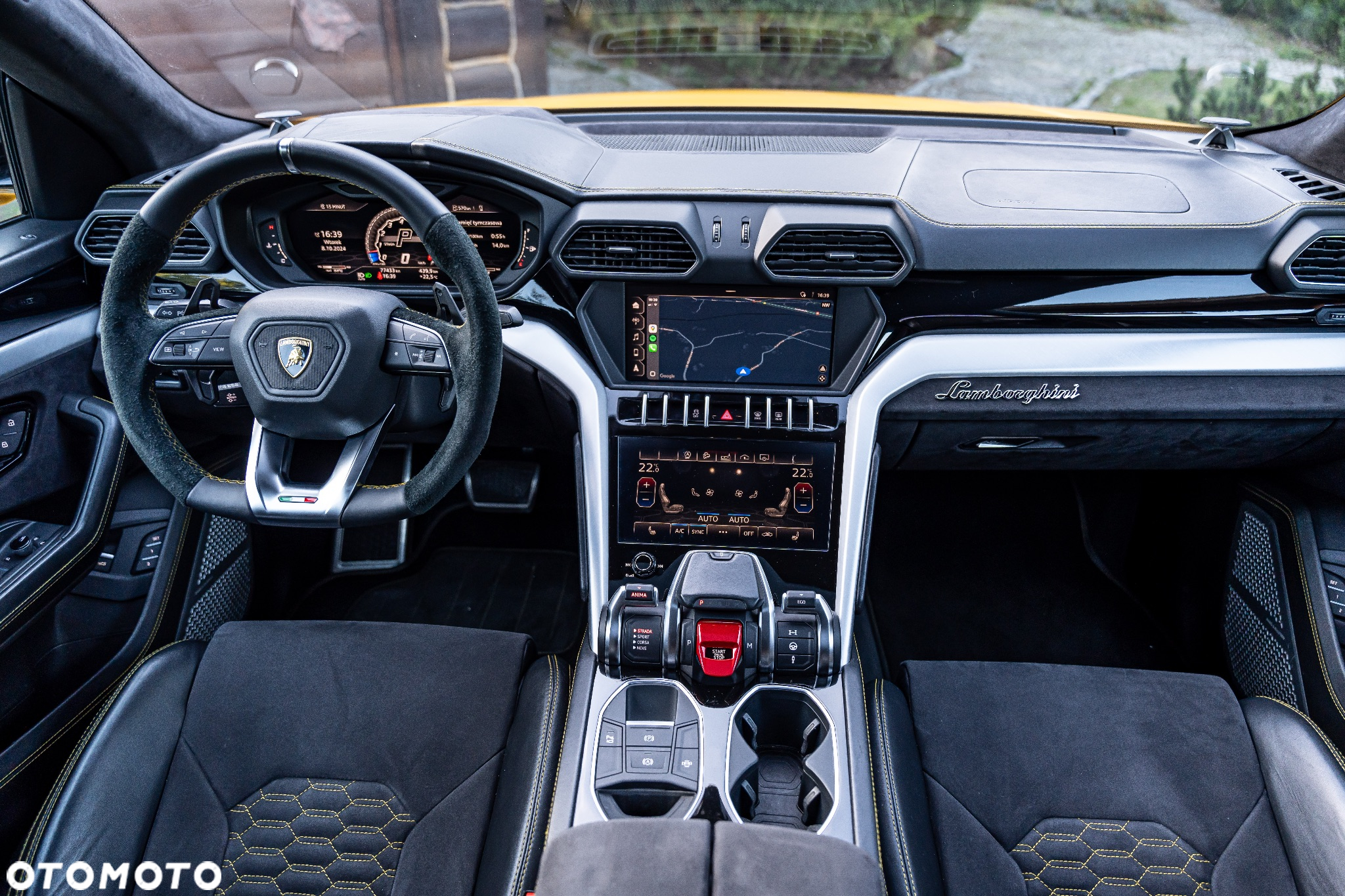 Lamborghini Urus Standard - 30