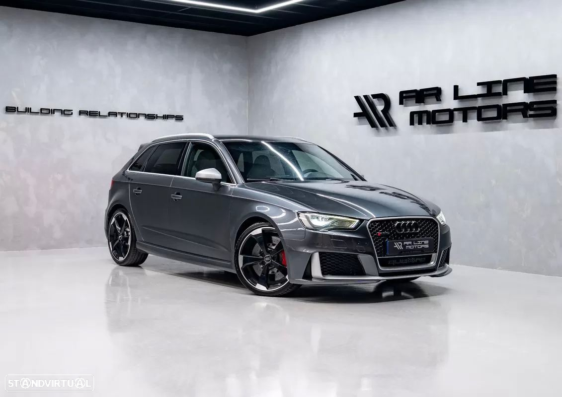 Audi RS3 Sportback 2.5 TFSI quattro S tronic - 2