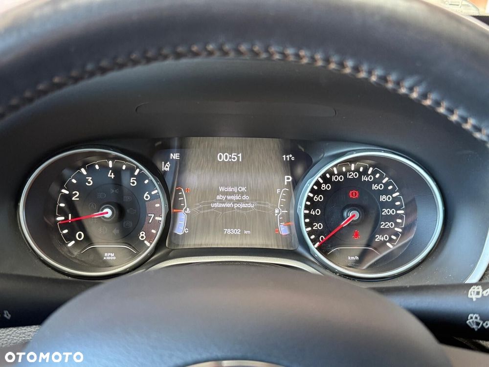 Jeep Compass - 15