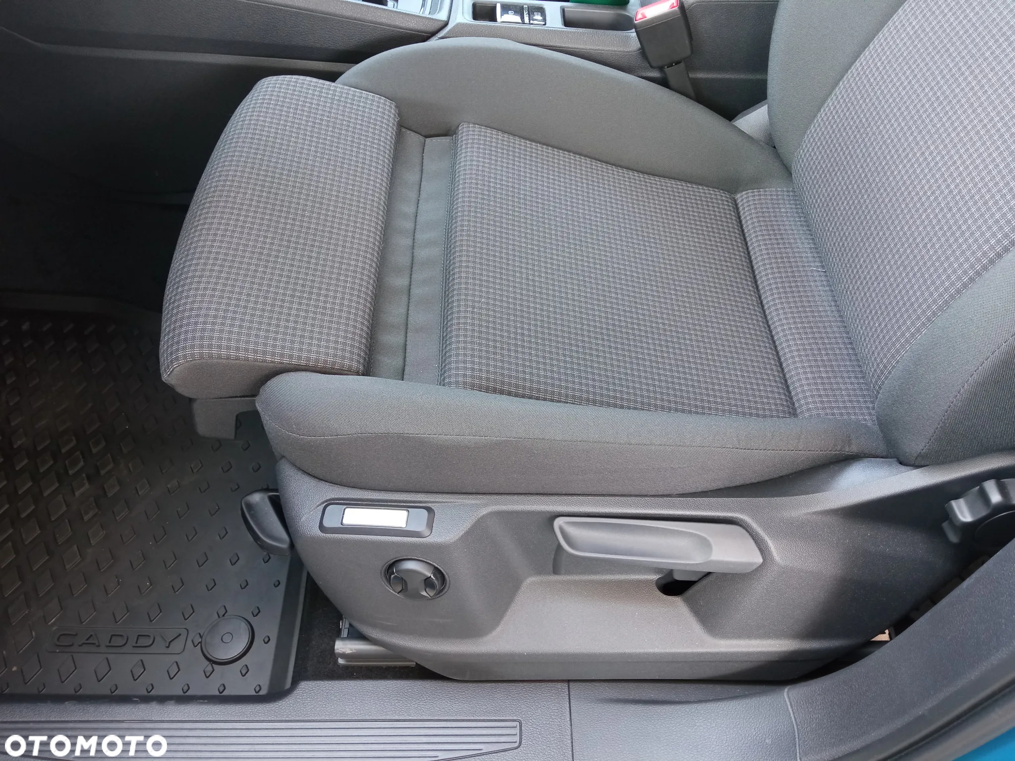 Volkswagen Caddy 1.5 TSI DSG - 12