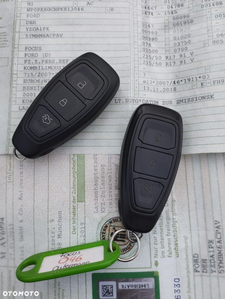 Ford Focus 1.5 EcoBoost ST-Line - 33