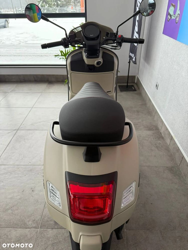 Vespa GTV-LXV - 11