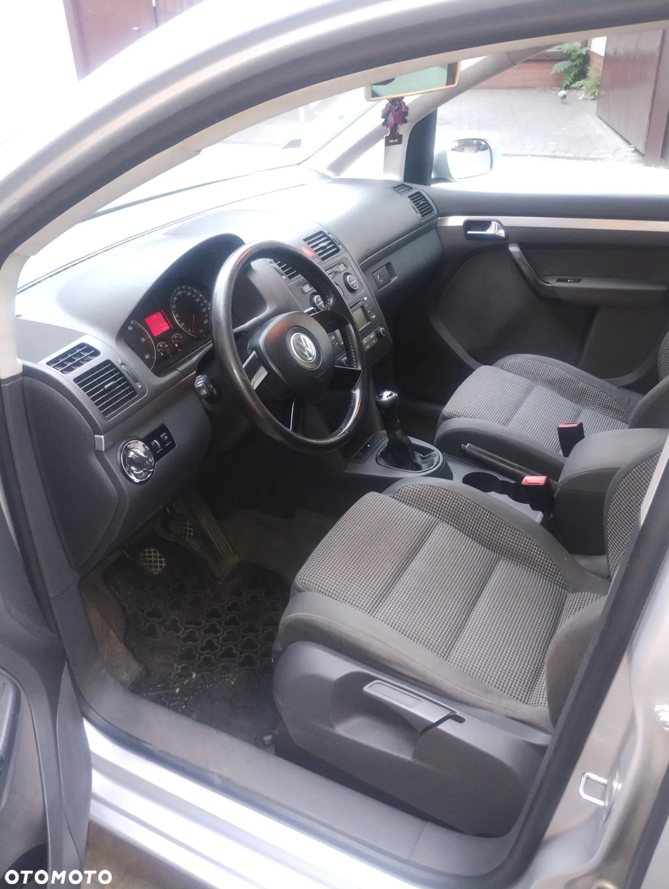Volkswagen Touran 2.0 TDI Highline - 10