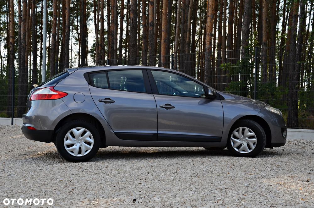Renault Megane 1.6 16V 110 Dynamique - 25