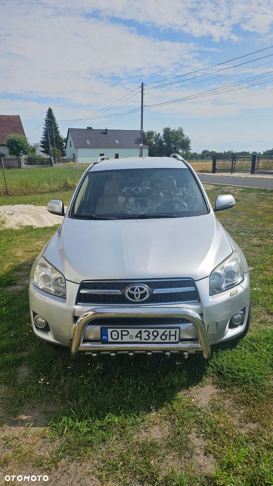 Toyota RAV4 - 2