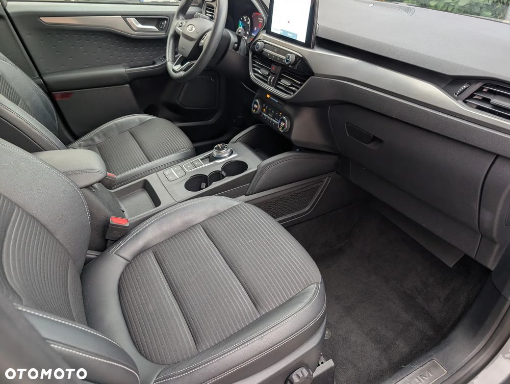 Ford Kuga 2.5P PHEV FWD Titanium X - 20