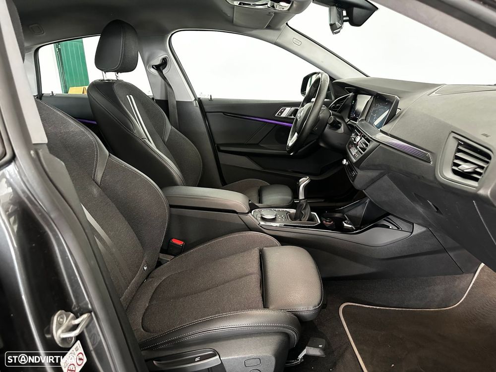 BMW 218 Gran Coupé - 28