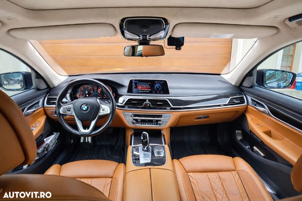BMW Seria 7 730d xDrive - 9