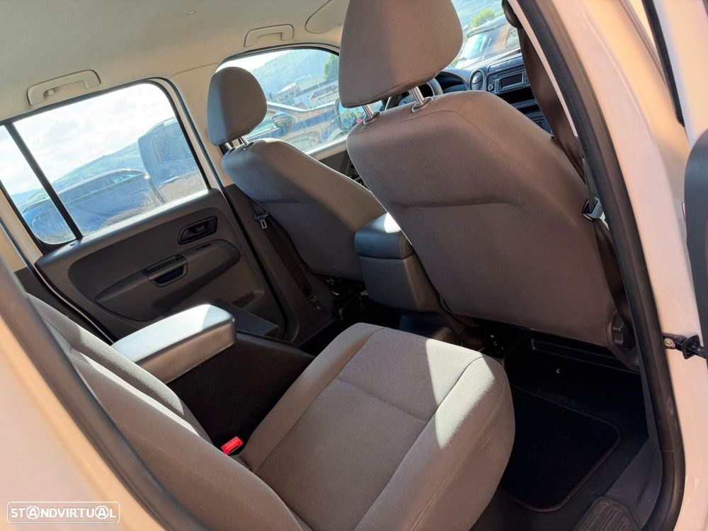 VW Amarok 2.0 TDi CD Trendline 4Motion - 12