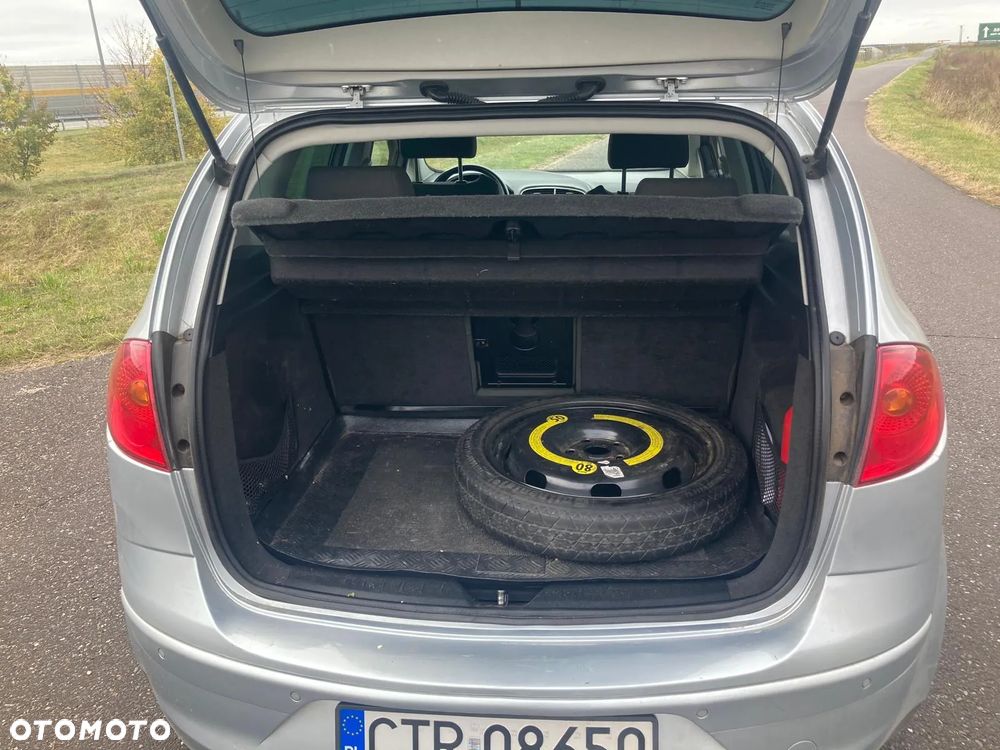 Seat Altea 1.6 Stylance - 9