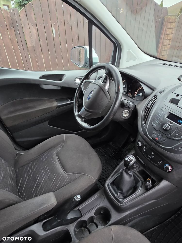 Ford Transit Courier Ambiente - 3