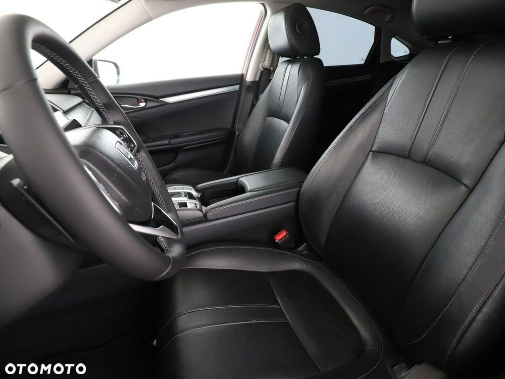 Honda Civic 1.5 i-VTEC Turbo CVT Prestige - 13