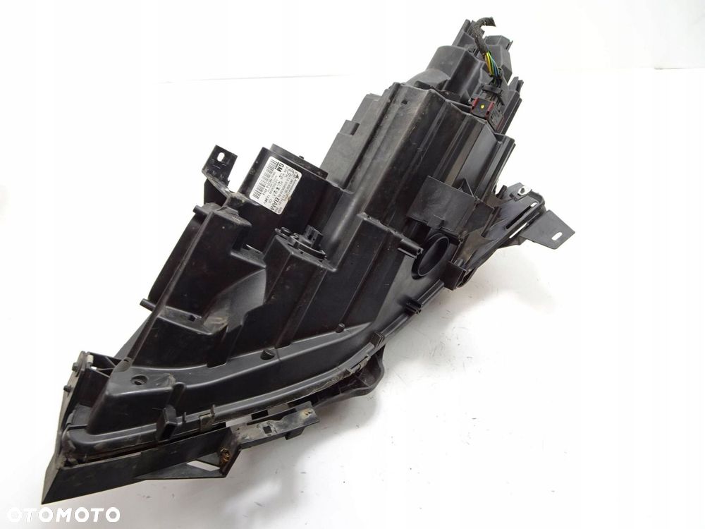 lampa prawy przód opel zafira c anglik - 7