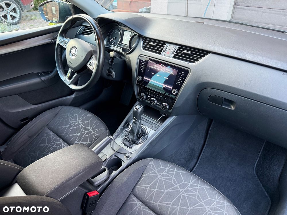 Skoda Octavia 1.8 TSI 4x4 Clever DSG - 10