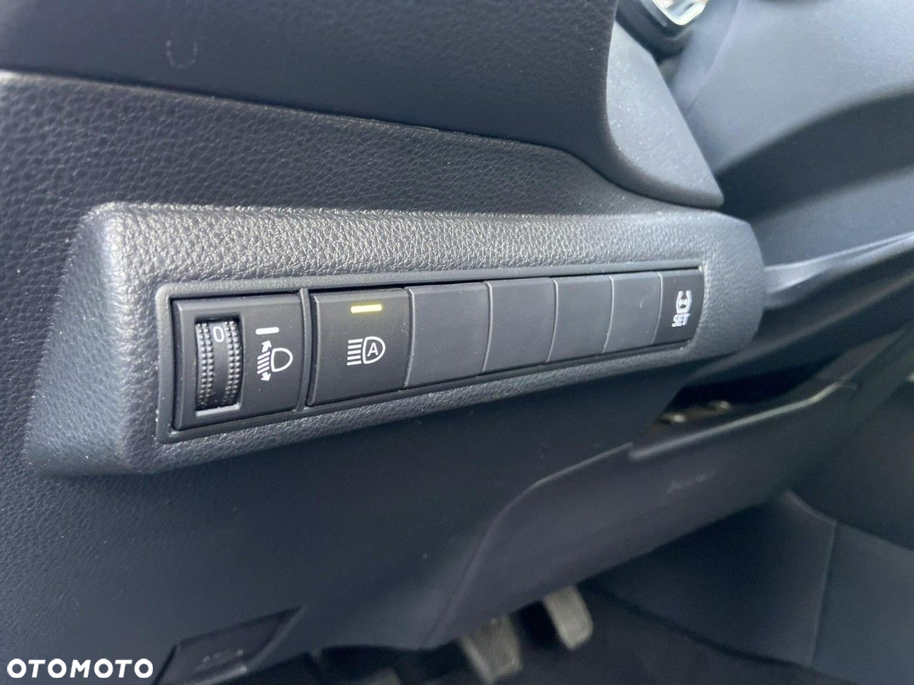 Toyota Corolla 1.5 Comfort - 17
