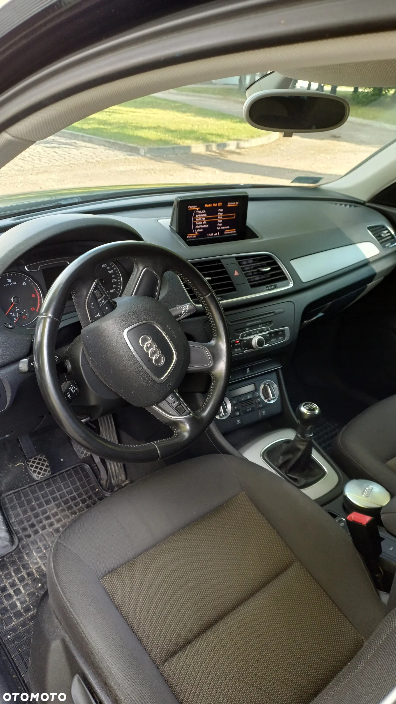 Audi Q3 2.0 TDI - 9