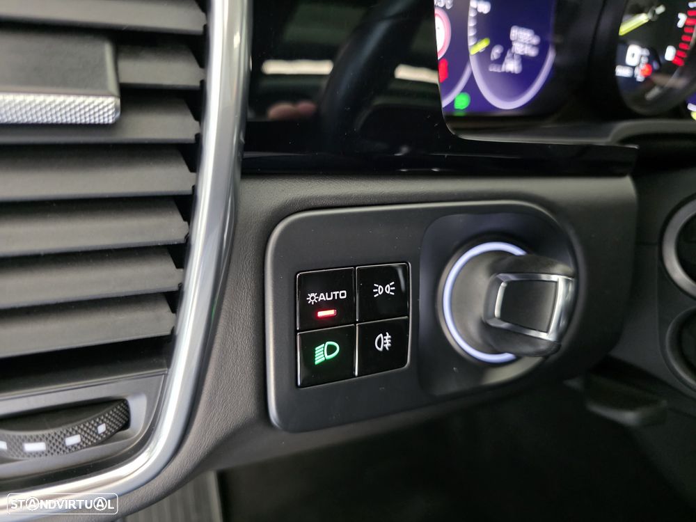 Porsche Cayenne E-Hybrid - 27