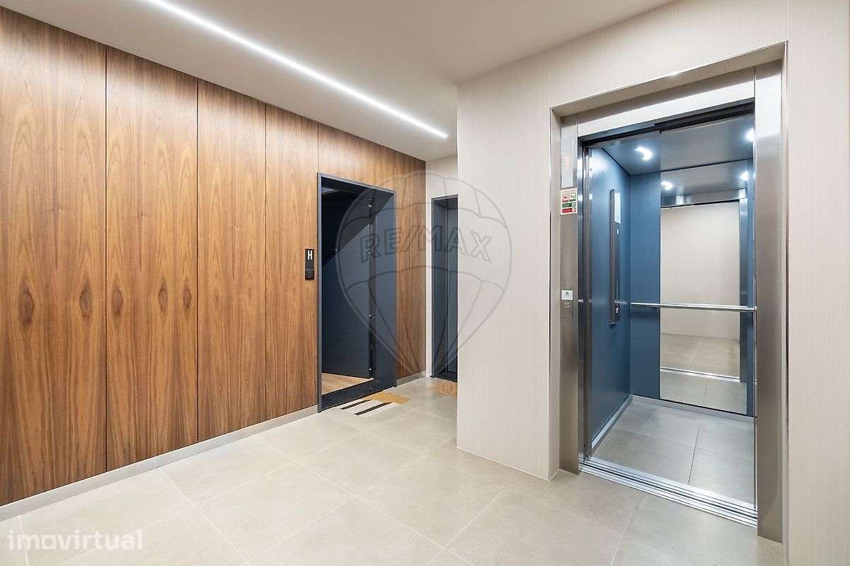 Apartamento T2 para arrendamento - Grande imagem: 2/22