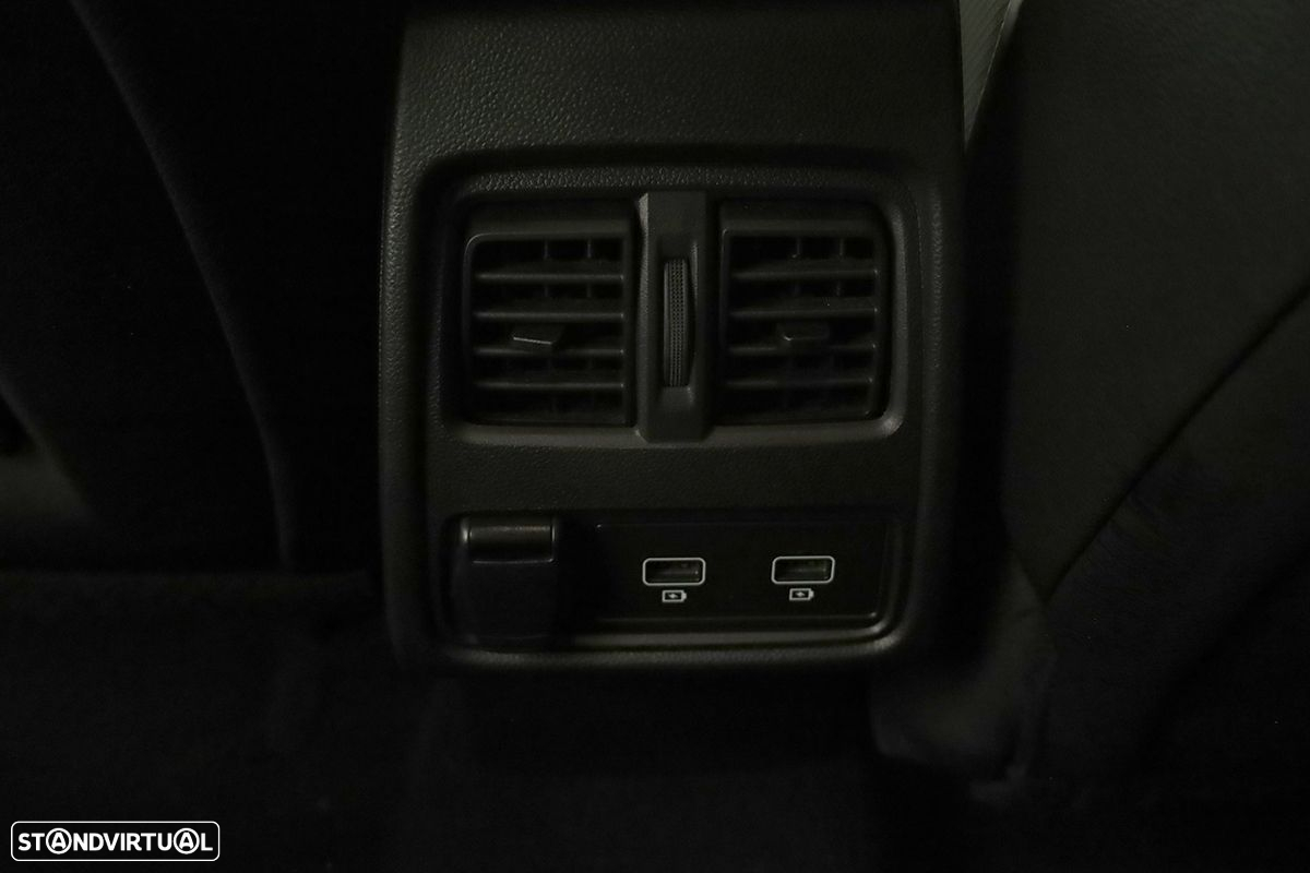 Renault Captur 1.0 TCe Techno - 23