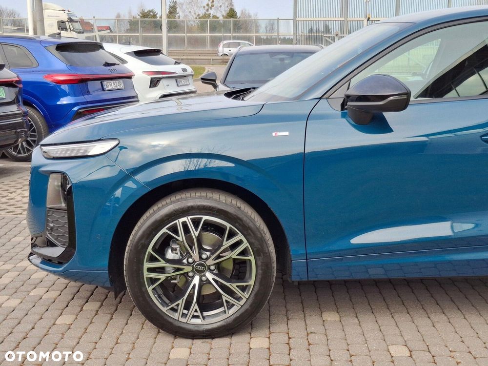 Audi Q3 Sportback - 5