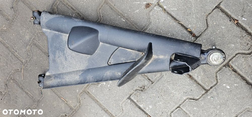 Wahacz piasta tarcza zacisk przedni przód Can Am Spyder RS Rotax 990 12r. - 12