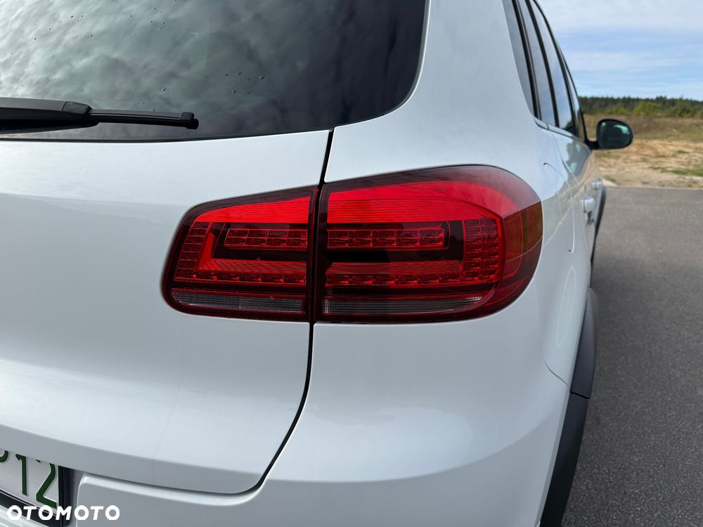 Volkswagen Tiguan 1.4 TSI Sport&Style - 19