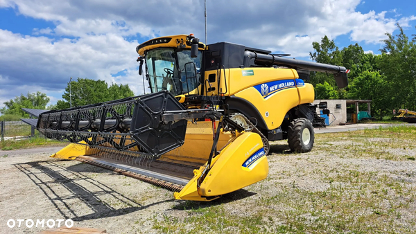 New Holland CR9.80 XTrack