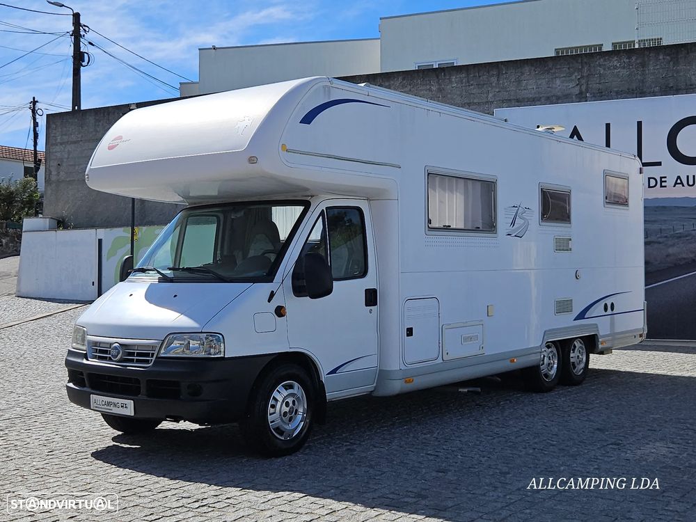 Burstner A-Modell A748-2 CAMA TRANSVERSAL - 8