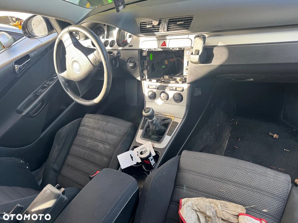Volkswagen Passat B6 na części - 3