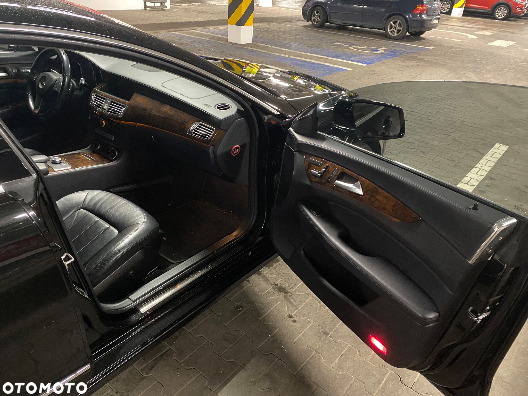 Mercedes-Benz CLS 350 BlueEffICIENCY - 19