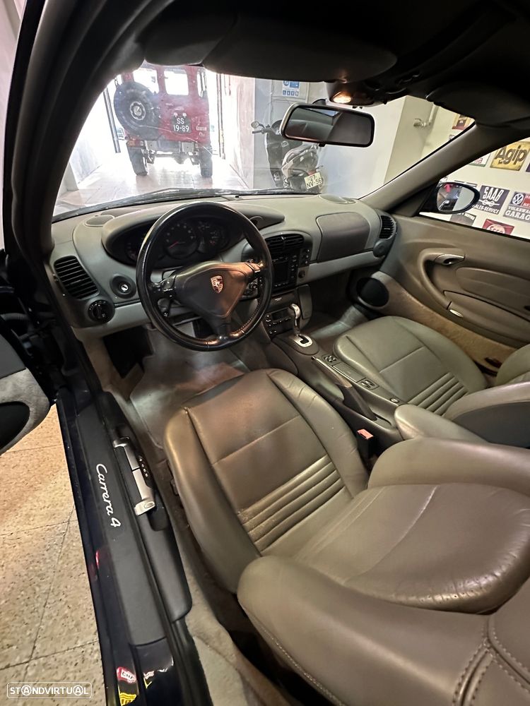 Porsche 911 (996) - 14